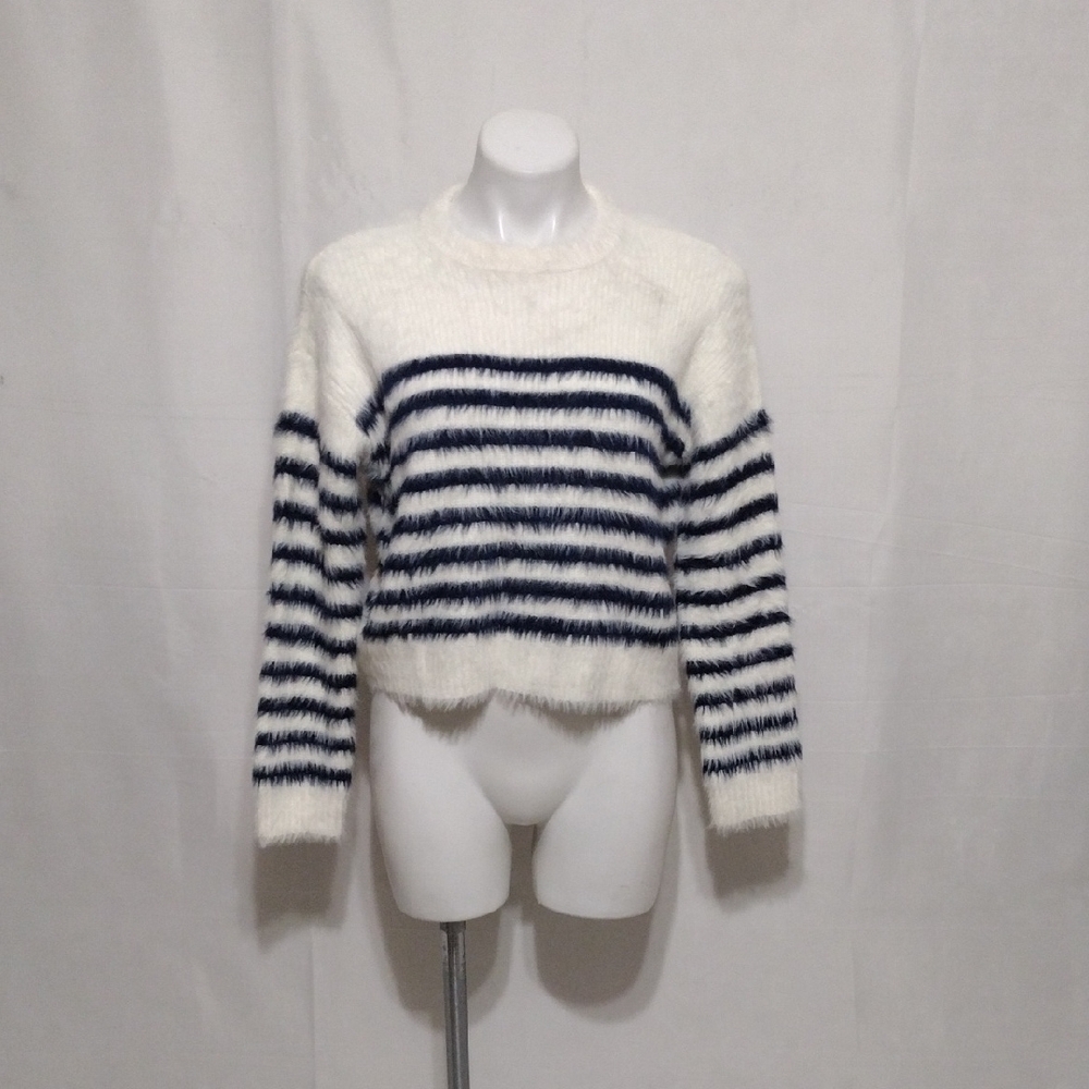 La Ligne Fuzzy Yarn Striped Crewneck Sweater XS Boxy Cropped Soft Knit Cozy Chic